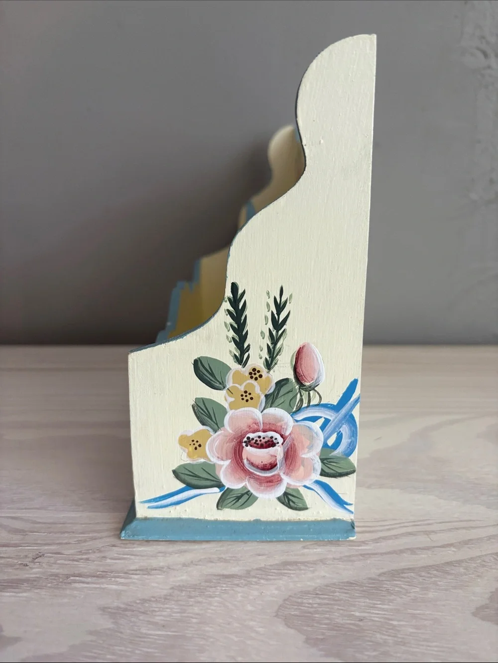VTG Rosemaling Hand Painted Floral 3-Tier Tabletop Mail Organizer/Desk Caddy